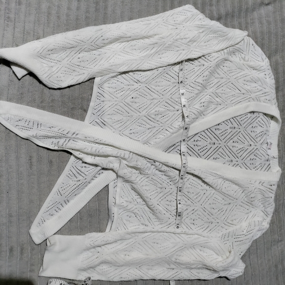 Knit Cardigan cropped, White Size Large - Picture 8 of 12